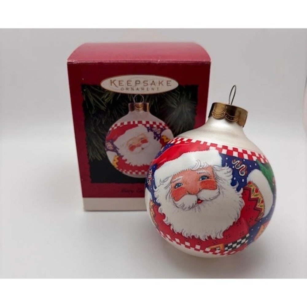Vintage Hallmark Keepsake Ornament Santa ~ Glass Dated 1995 Excellent Condition